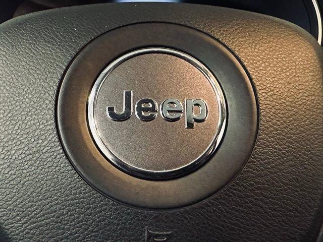 2020 Jeep Cherokee Vehicle Photo in MEDINA, OH 44256-9631