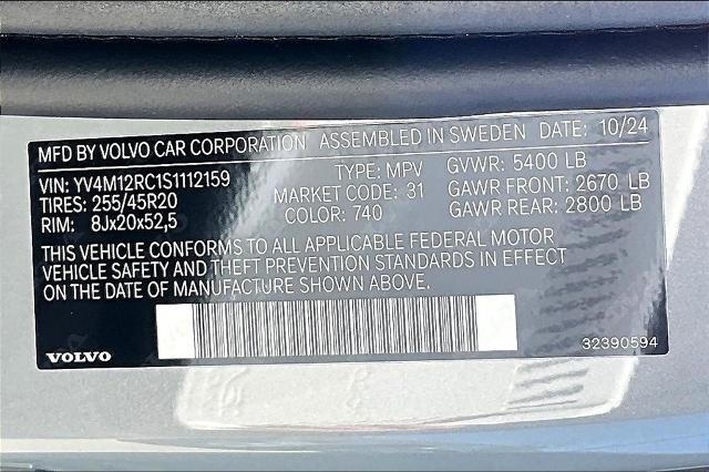 2025 Volvo XC60 Vehicle Photo in Grapevine, TX 76051