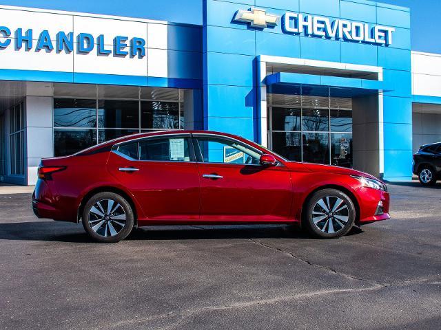 2022 Nissan Altima Vehicle Photo in MADISON, IN 47250-1611