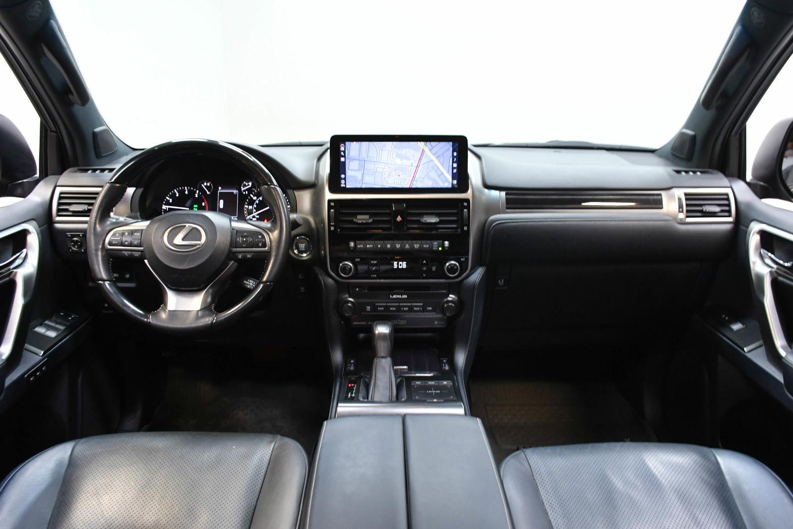 2023 Lexus GX 460 Vehicle Photo in DALLAS, TX 75235