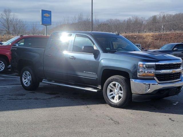 2017 Chevrolet Silverado 1500 Vehicle Photo in GARDNER, MA 01440-3110