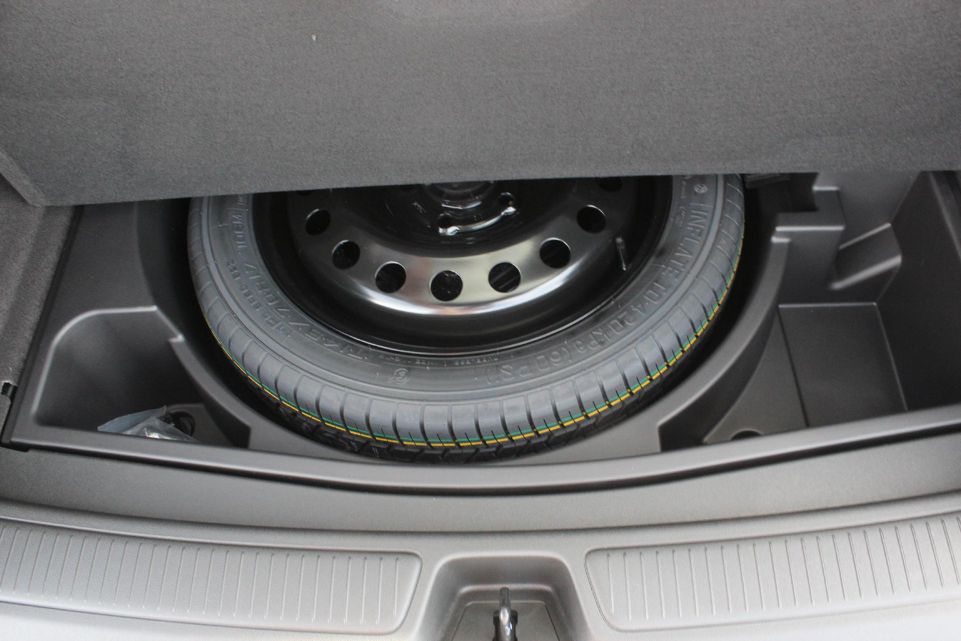 2025 Buick Envision Vehicle Photo in AURORA, CO 80012-4011