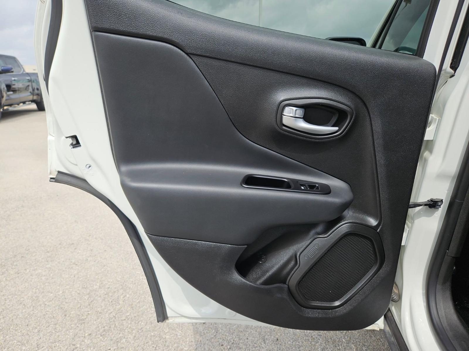 2023 Jeep Renegade Vehicle Photo in Seguin, TX 78155