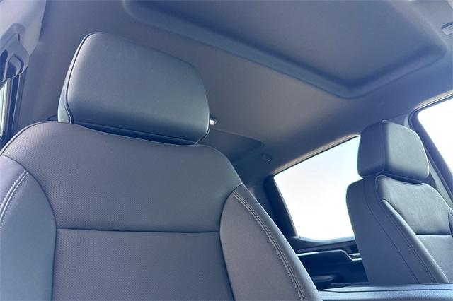2024 GMC Sierra 1500 Vehicle Photo in ELK GROVE, CA 95757-8703