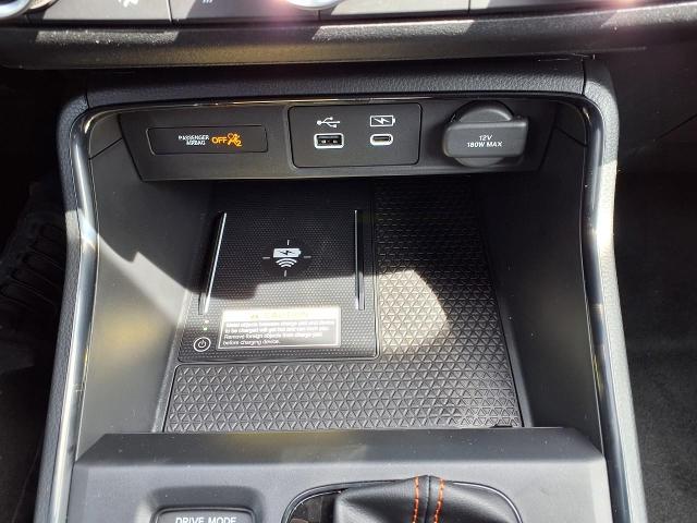 2025 Honda CR-V Hybrid Vehicle Photo in Oshkosh, WI 54904
