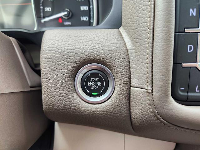 2021 GMC Yukon XL Vehicle Photo in HOUSTON, TX 77079