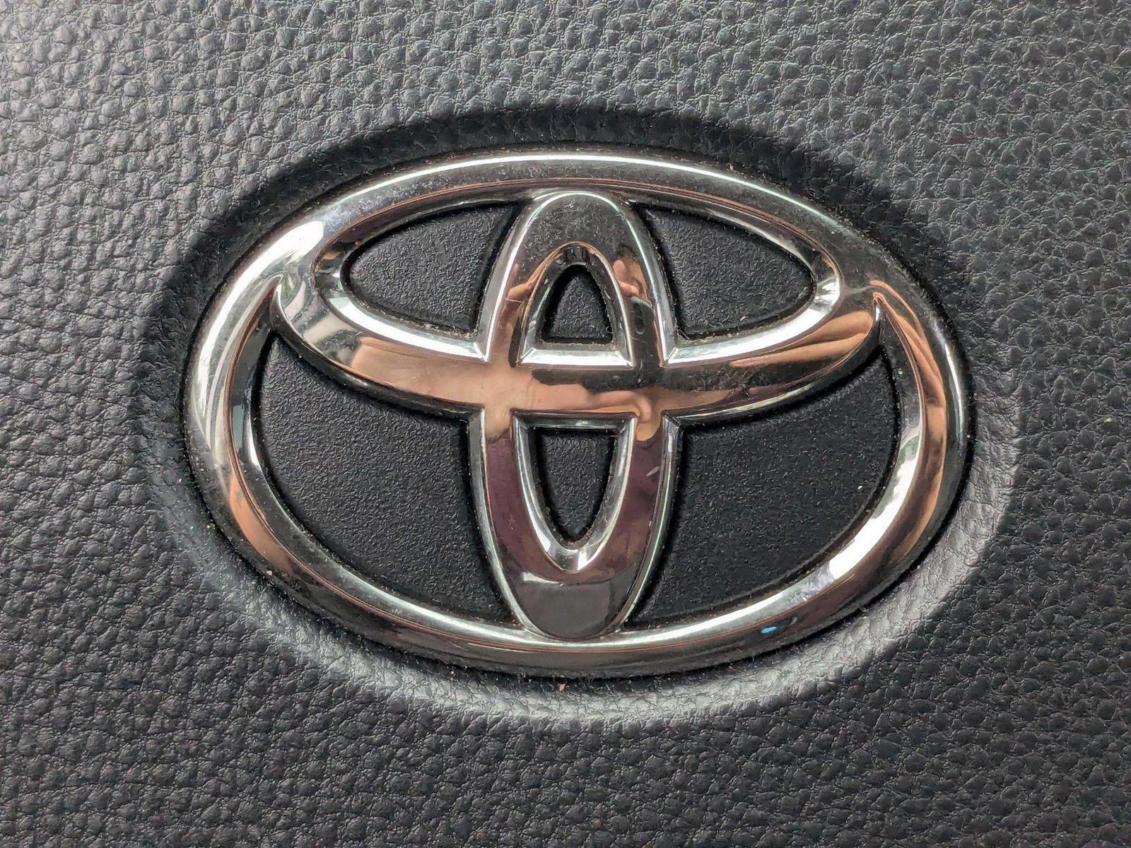2021 Toyota RAV4 Vehicle Photo in Panama City, FL 32401