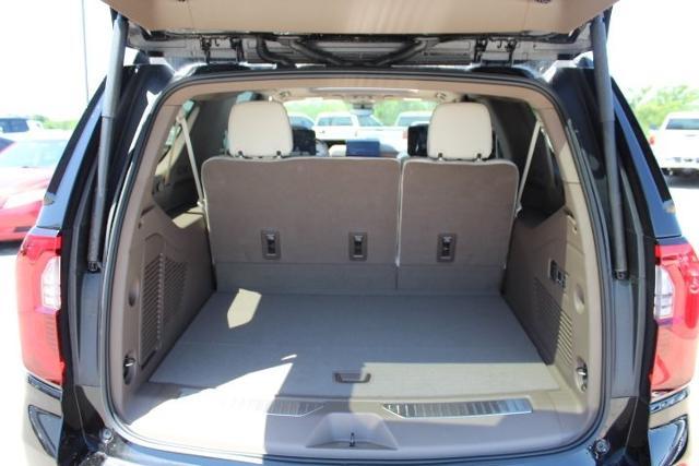 2025 GMC Yukon XL Vehicle Photo in Greenville, TX 75402