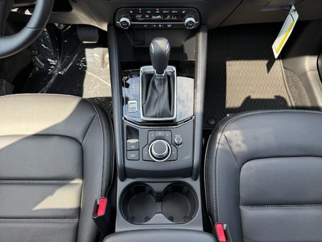 2025 Mazda CX-5 Vehicle Photo in Green Bay, WI 54304