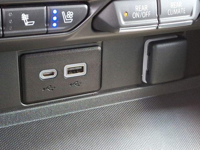 2023 GMC Yukon Vehicle Photo in DANBURY, CT 06810-5034