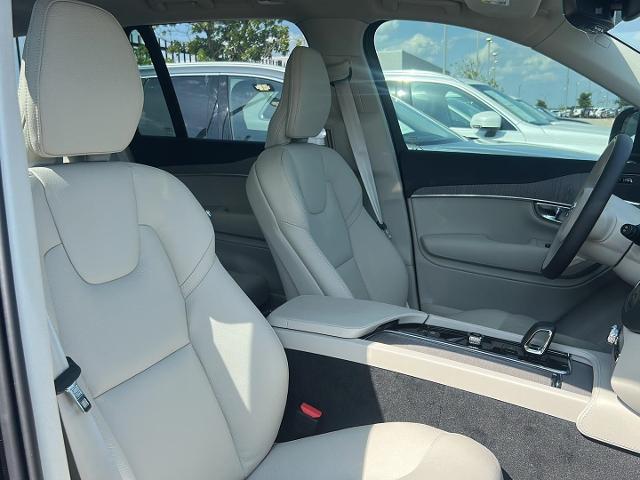 2025 Volvo XC90 Vehicle Photo in San Antonio, TX 78230
