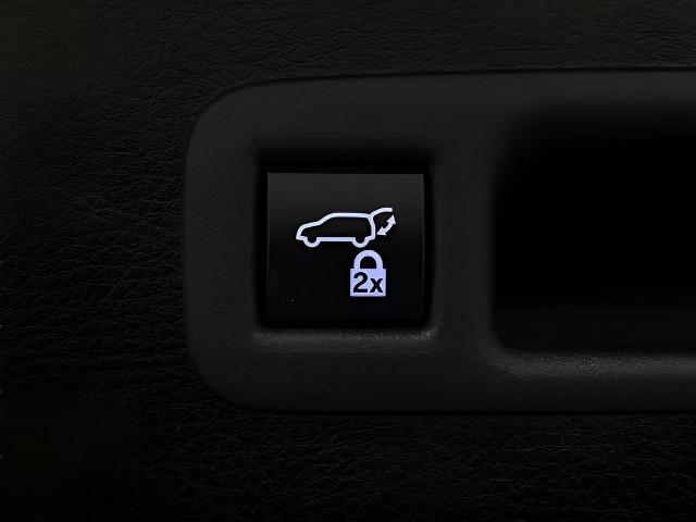 2021 Toyota Sienna Vehicle Photo in Appleton, WI 54913