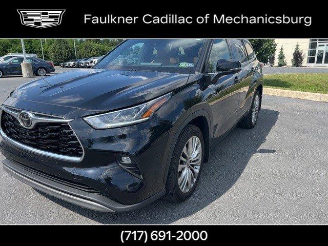 2022 Toyota Highlander Vehicle Photo in MECHANICSBURG, PA 17050-1707