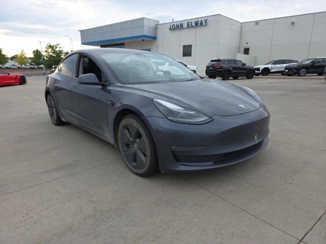 2022 Tesla Model 3 Vehicle Photo in ENGLEWOOD, CO 80113-6708