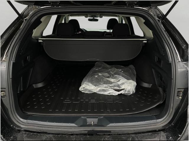 2022 Subaru Outback Vehicle Photo in Appleton, WI 54913