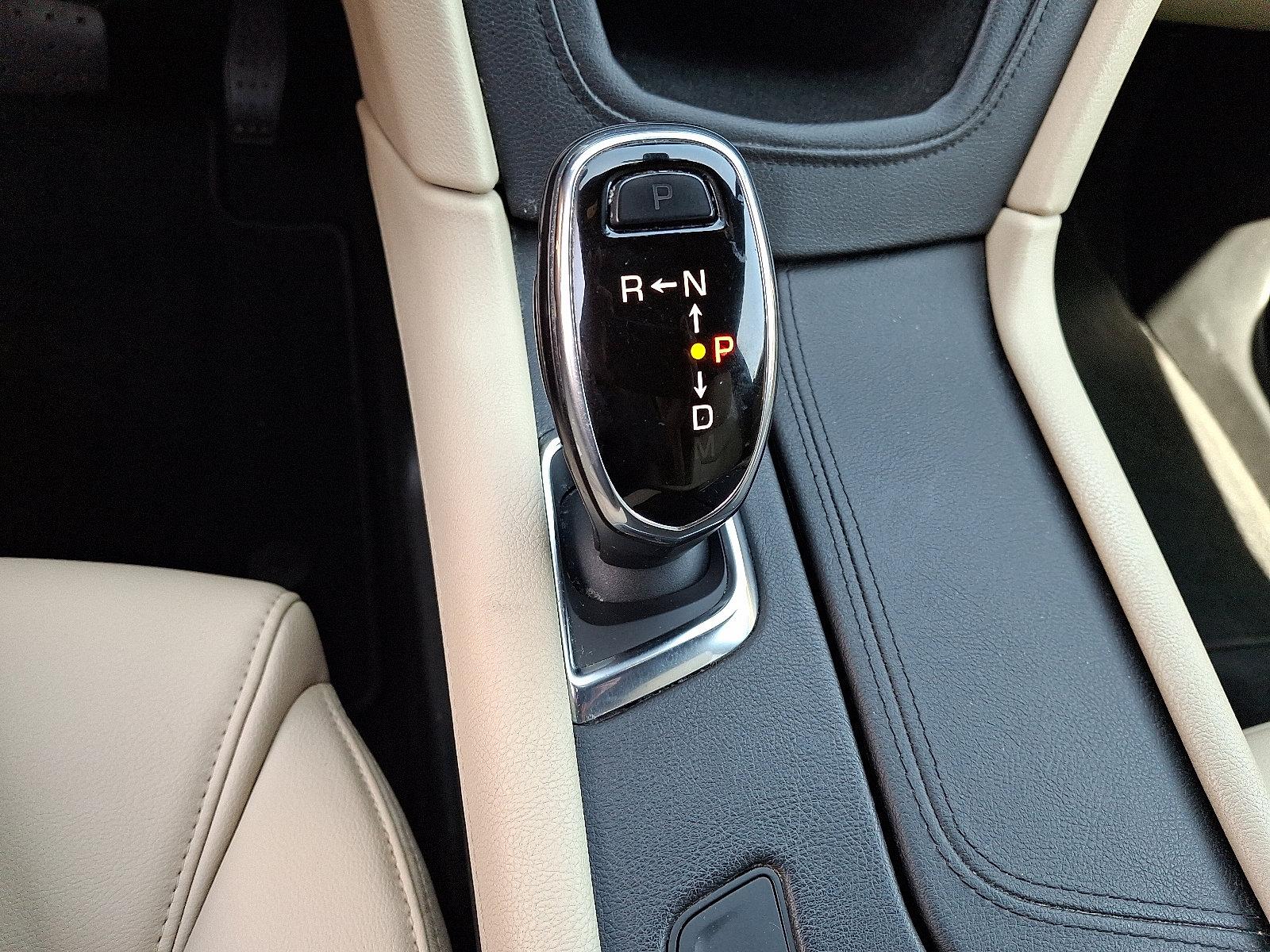 2017 Cadillac XT5 Vehicle Photo in BETHLEHEM, PA 18017-9401