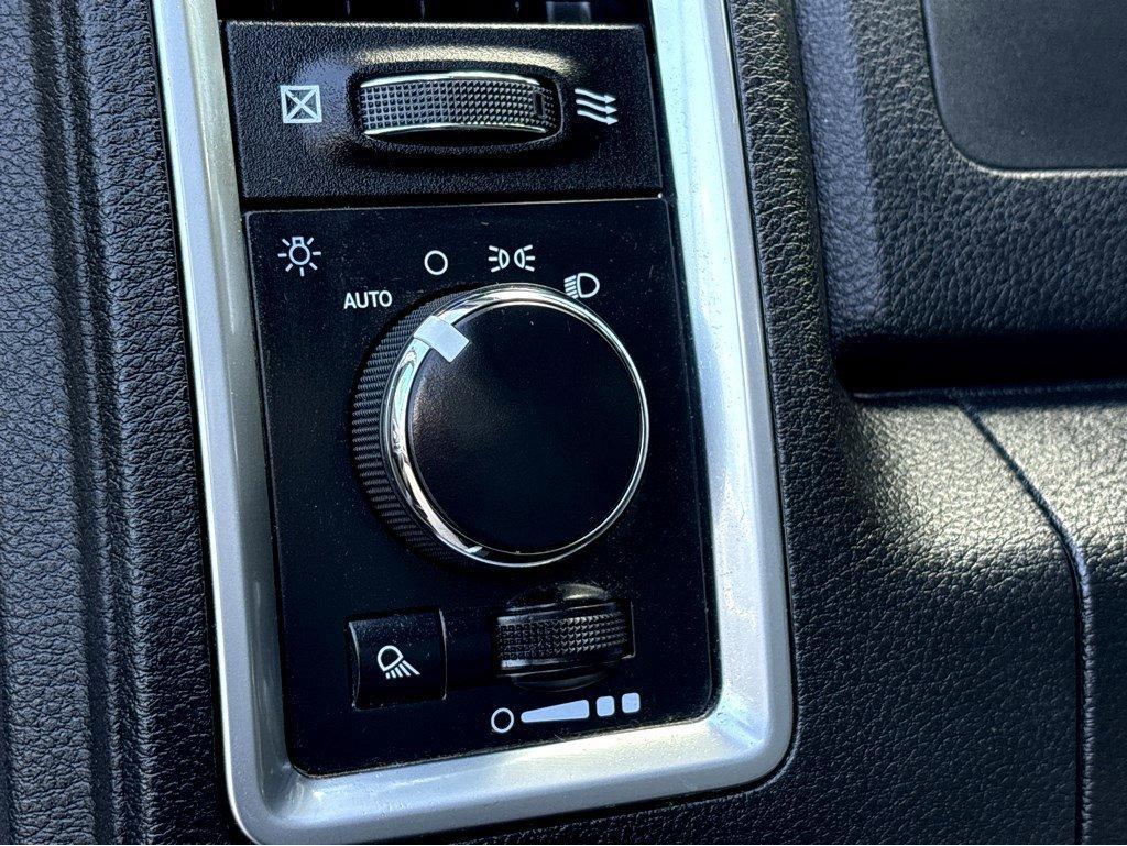 2024 Ram 1500 Classic Vehicle Photo in SAVANNAH, GA 31406-4513