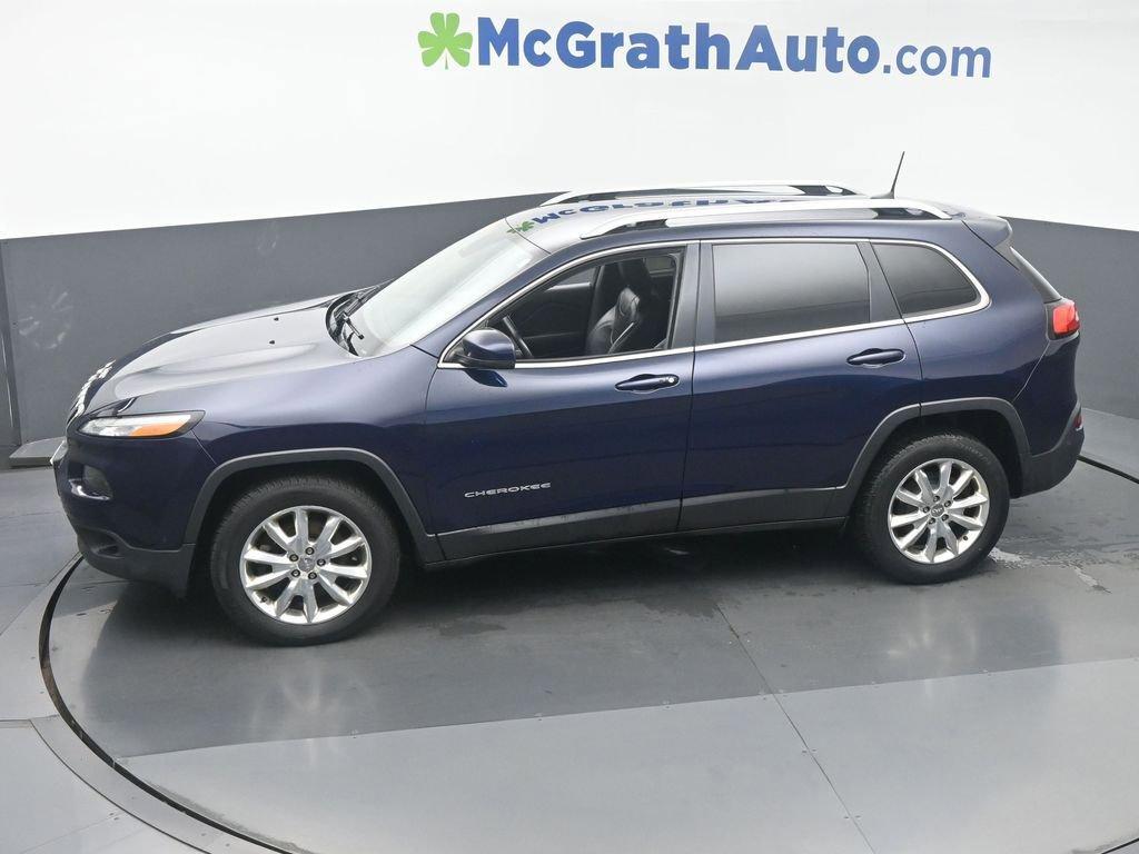 2016 Jeep Cherokee Vehicle Photo in Marion, IA 52302