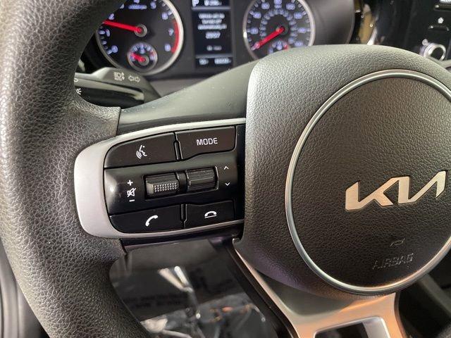 2022 Kia K5 Vehicle Photo in PHOENIX, AZ 85014-3381