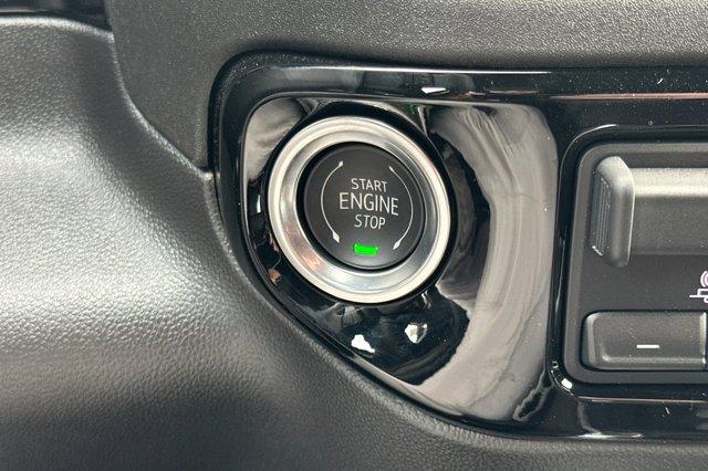 2025 GMC Sierra 1500 Vehicle Photo in STOCKTON, CA 95212-2838