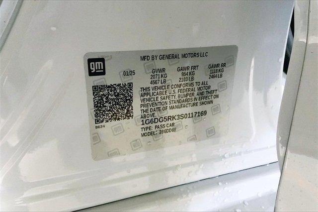 2025 Cadillac CT4 Vehicle Photo in KANSAS CITY, MO 64114-4545