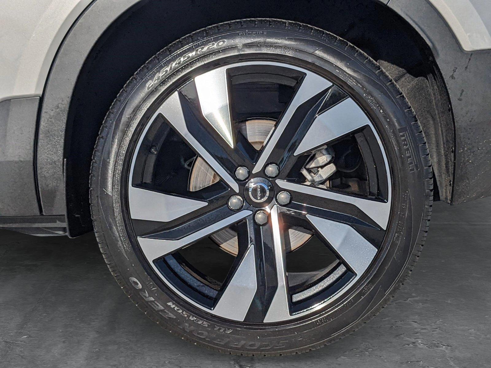 2023 Volvo XC40 Vehicle Photo in Davie, FL 33331