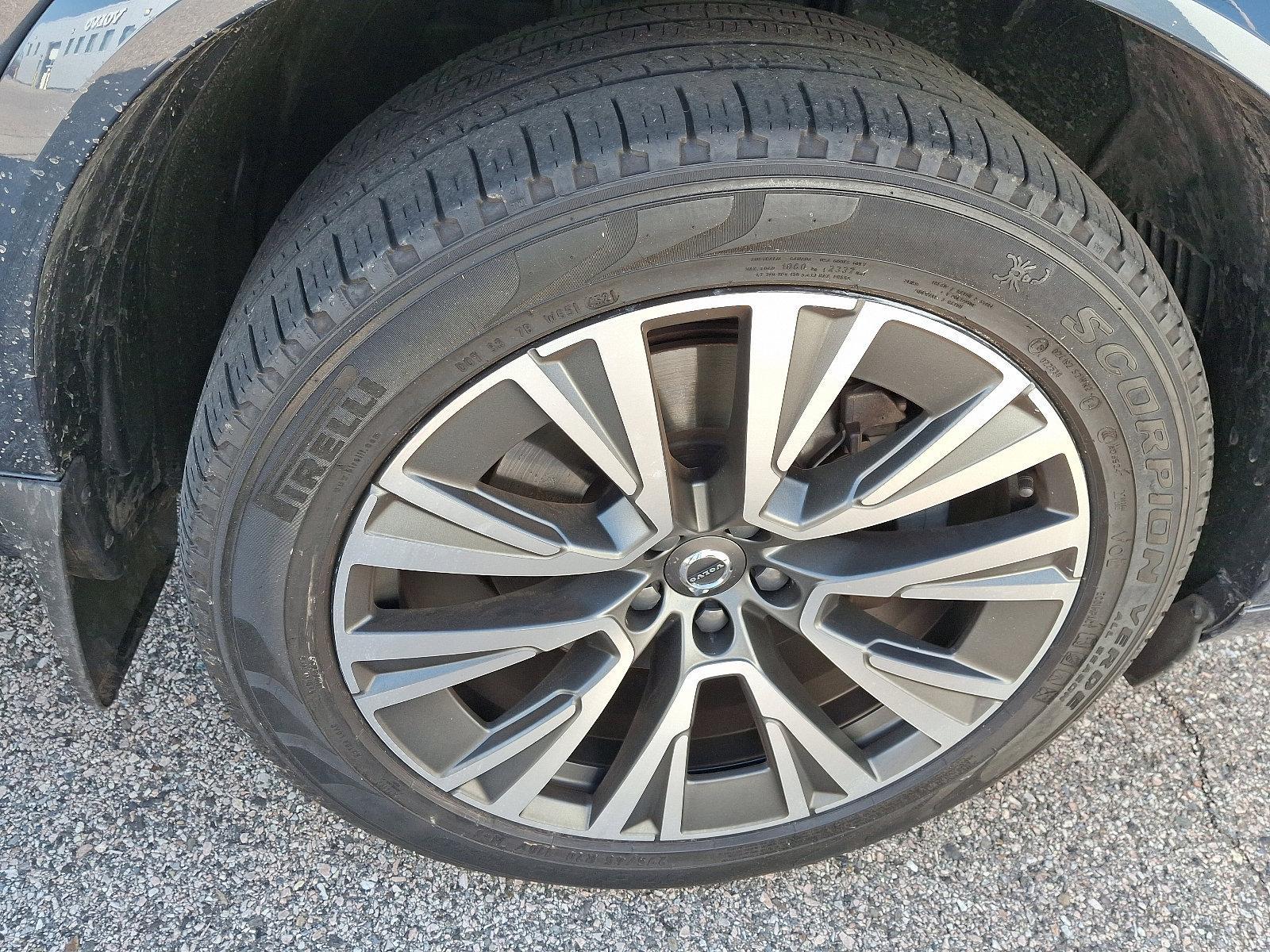 2022 Volvo XC90 Vehicle Photo in Trevose, PA 19053