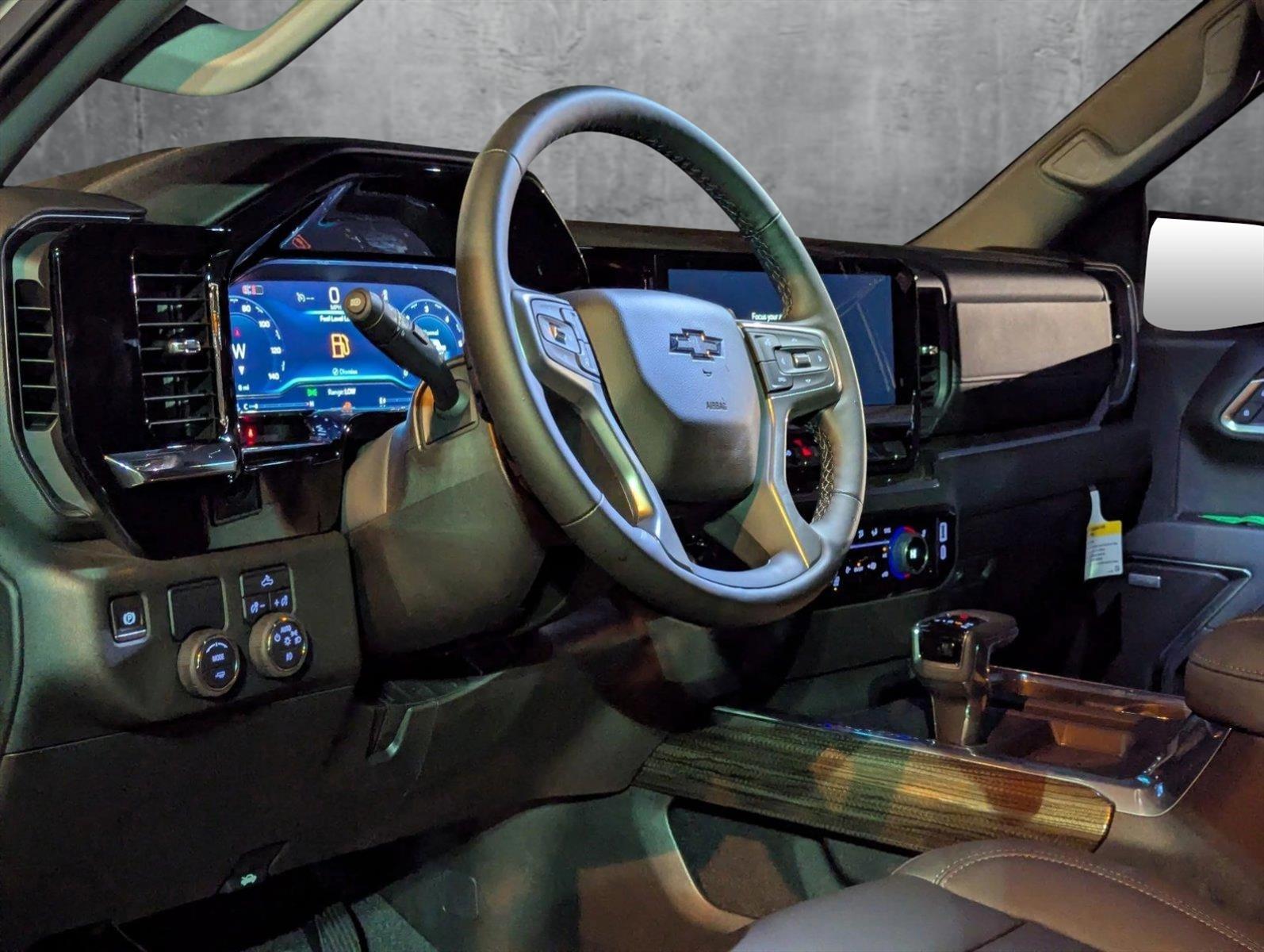 2025 Chevrolet Silverado 1500 Vehicle Photo in MIAMI, FL 33134-2699