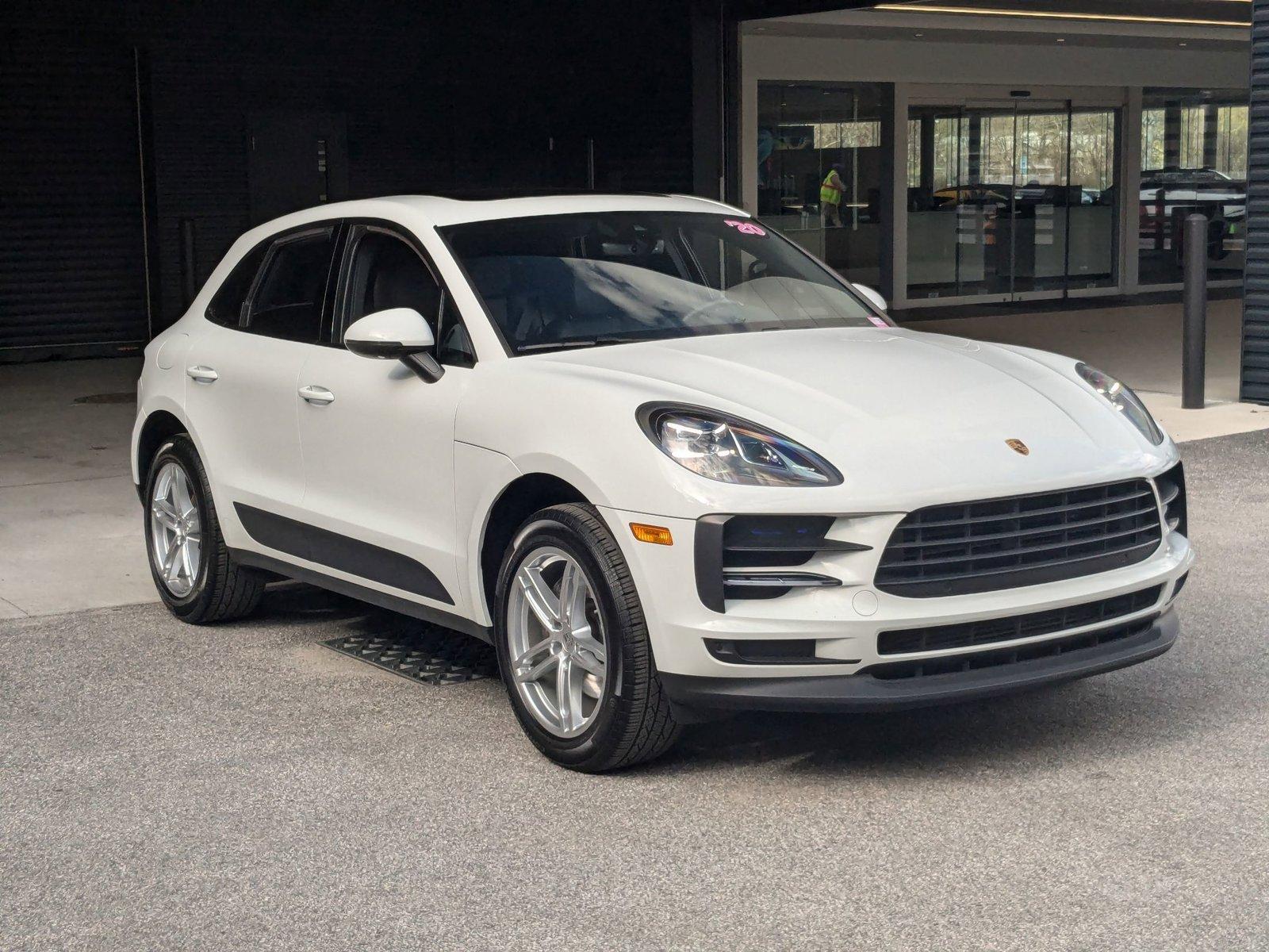 2020 Porsche Macan Vehicle Photo in Towson, MD 21204