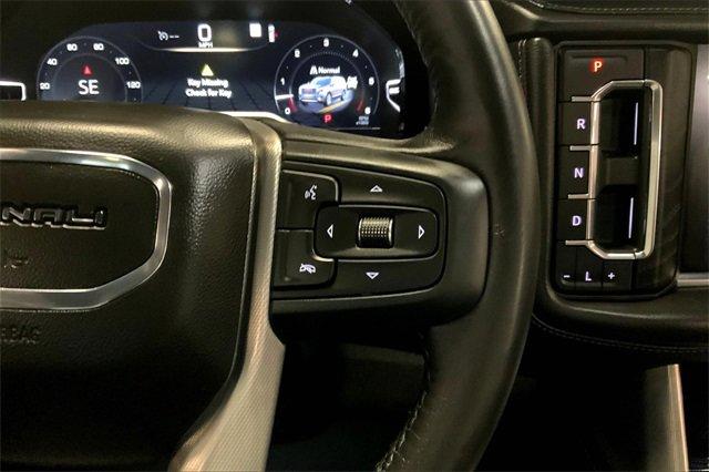 2022 GMC Yukon XL Vehicle Photo in TOPEKA, KS 66609-0000