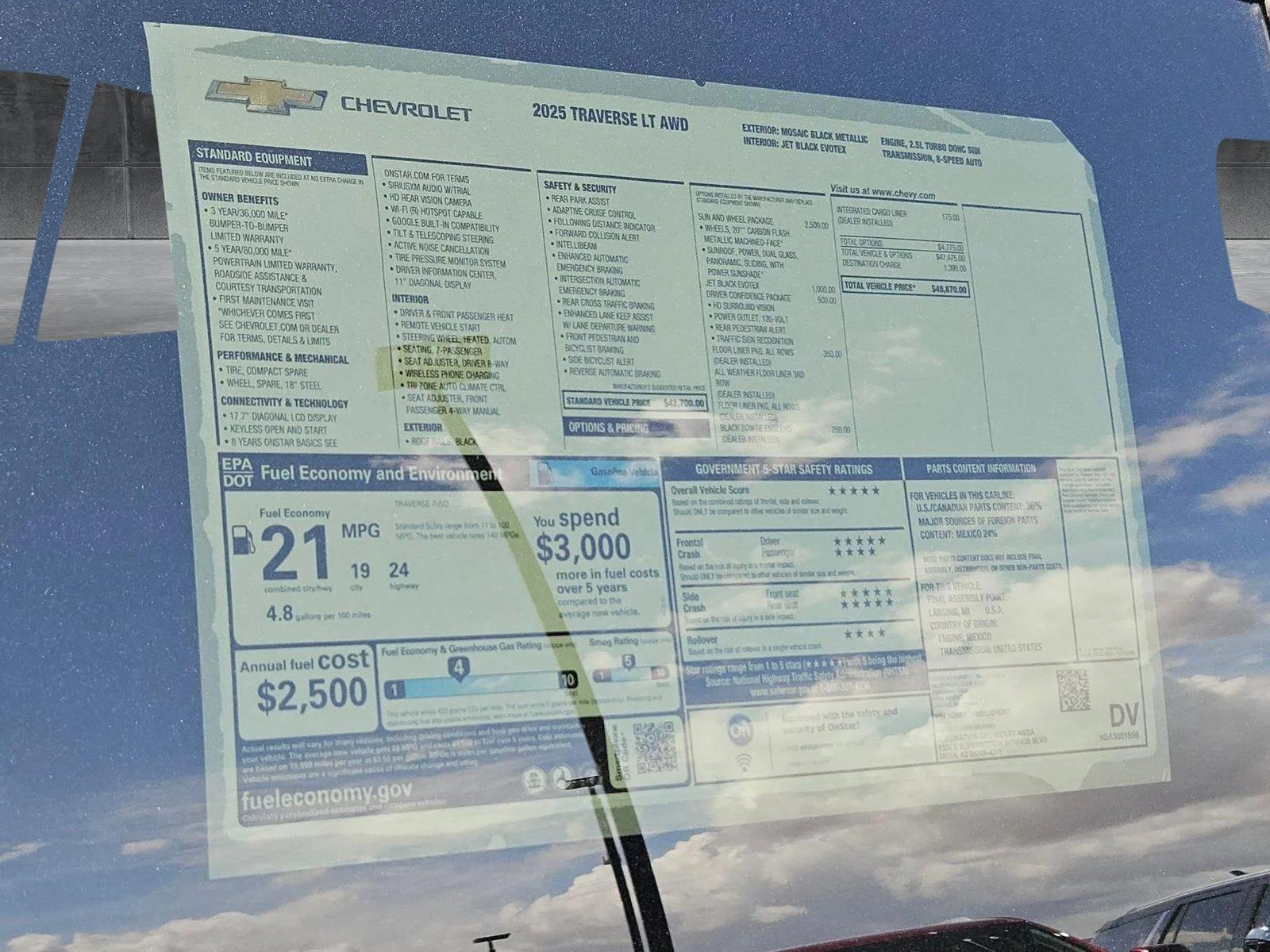 2025 Chevrolet Traverse Vehicle Photo in PEORIA, AZ 85382-3715