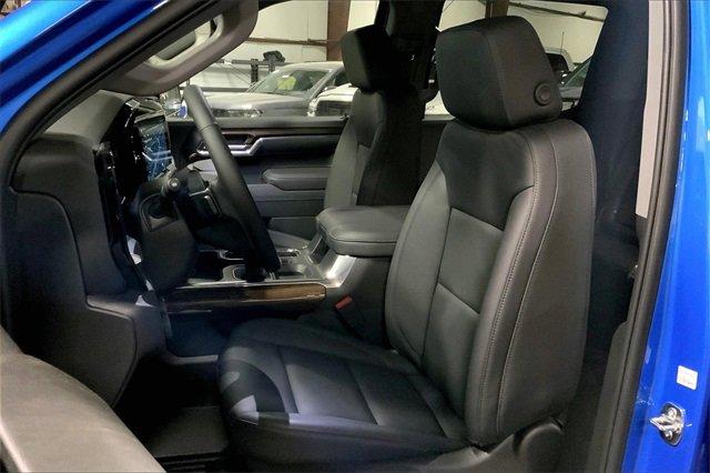 2025 Chevrolet Silverado 1500 Vehicle Photo in KANSAS CITY, MO 64114-4502