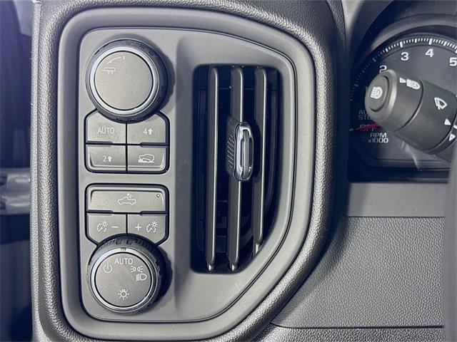 2025 Chevrolet Silverado 1500 Vehicle Photo in PUYALLUP, WA 98371-4149