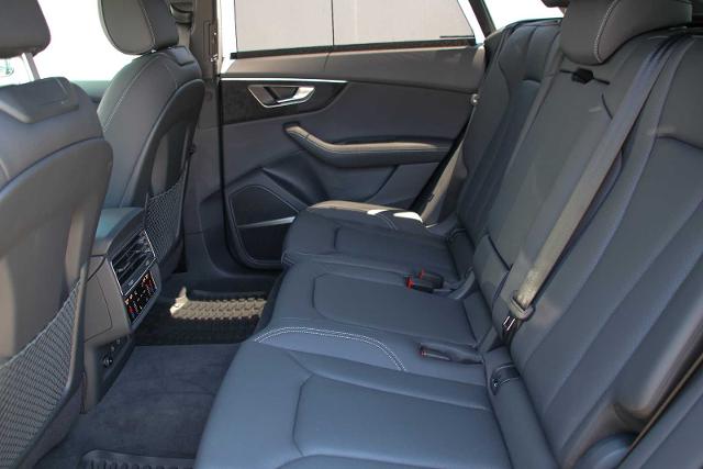 2025 Audi Q8 Vehicle Photo in SUGAR LAND, TX 77478