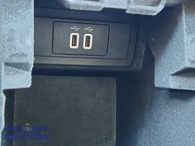 2017 Lincoln MKT Vehicle Photo in DENTON, TX 76210-9321