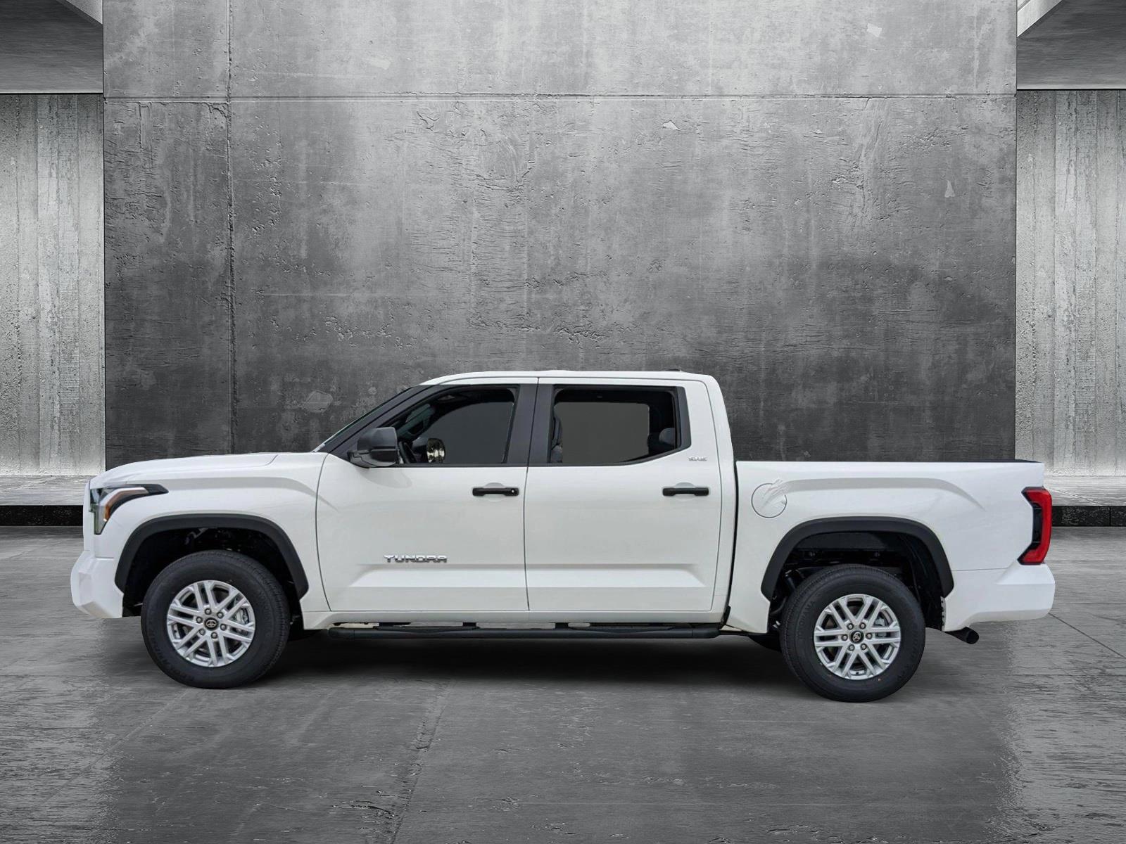 2025 Toyota Tundra 4WD Vehicle Photo in Davie, FL 33331