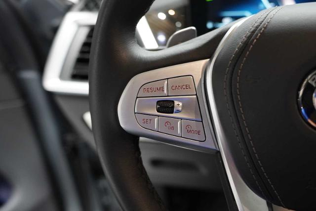 2025 BMW X7 xDrive40i Vehicle Photo in GRAPEVINE, TX 76051