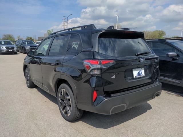 2025 Subaru Forester Vehicle Photo in Green Bay, WI 54304