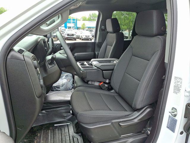 2025 Chevrolet Silverado 3500 HD Vehicle Photo in DANBURY, CT 06810-5034