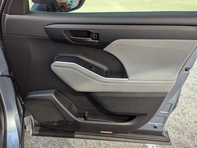 2022 Toyota Highlander Vehicle Photo in San Antonio, TX 78230