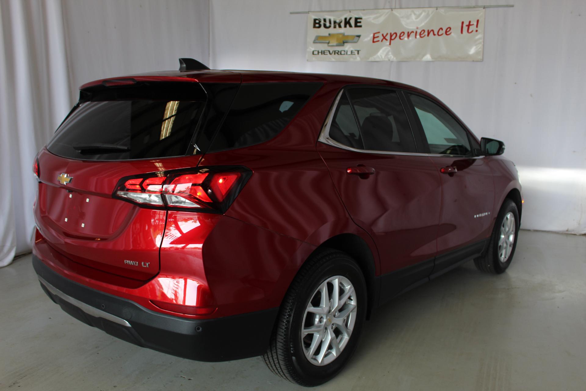 2022 Chevrolet Equinox Vehicle Photo in NORTHAMPTON, MA 01060-1120