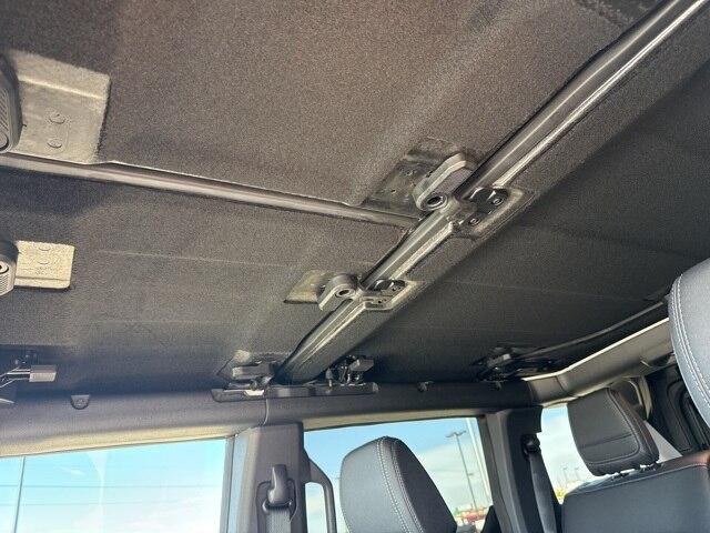 2025 Ford Bronco Vehicle Photo in Winslow, AZ 86047-2439