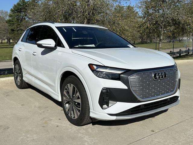 2025 Audi Q4 e-tron Vehicle Photo in HOUSTON, TX 77090
