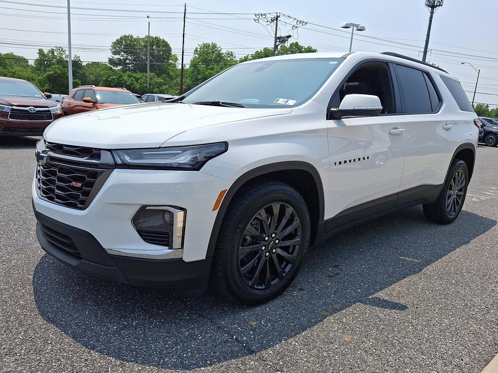 2023 Chevrolet Traverse Vehicle Photo in BETHLEHEM, PA 18017-9401