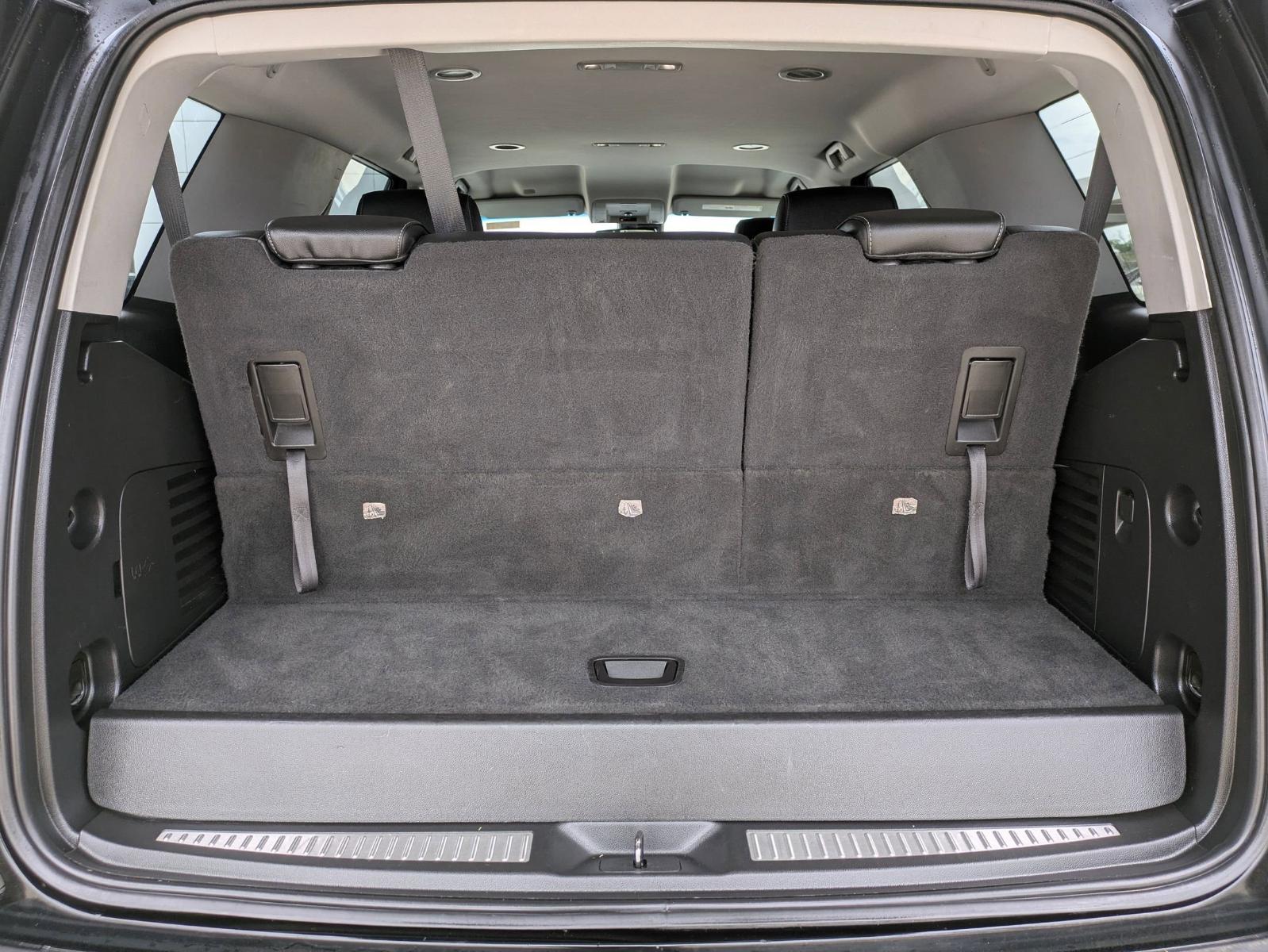 2020 Chevrolet Tahoe Vehicle Photo in SELMA, TX 78154-1460