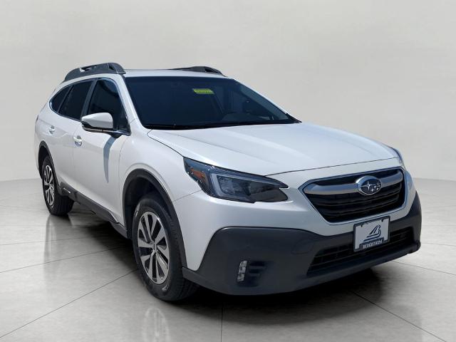 2022 Subaru Outback Vehicle Photo in Green Bay, WI 54304