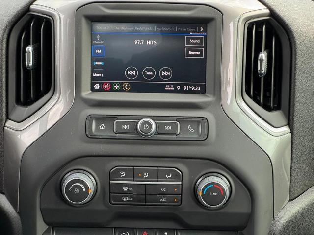 2023 Chevrolet Silverado 2500 HD Vehicle Photo in COLUMBIA, MO 65203-3903