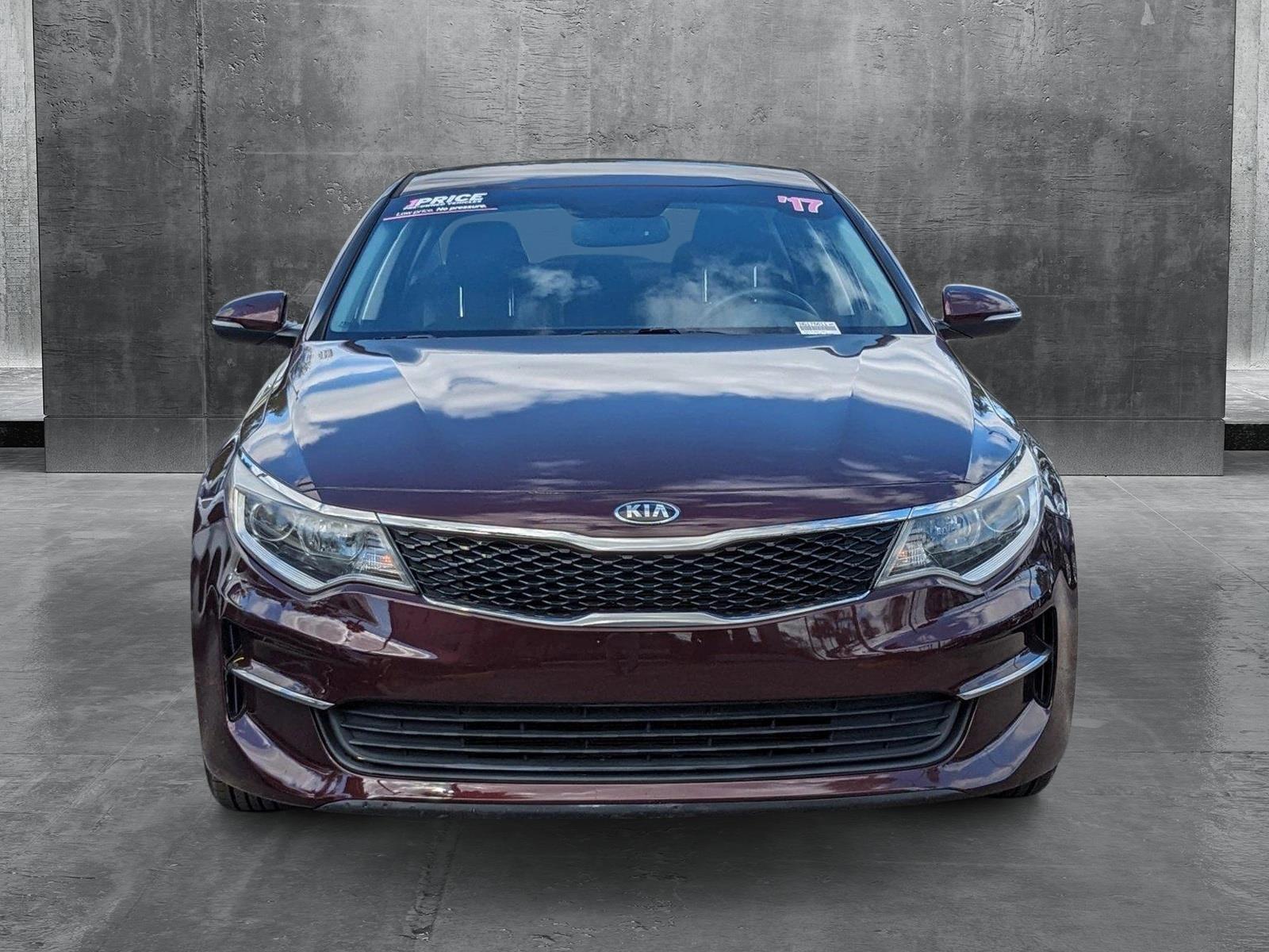 2017 Kia Optima Vehicle Photo in Tampa, FL 33614