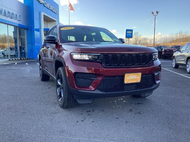 2022 Jeep Grand Cherokee Vehicle Photo in Gardner, MA 01440