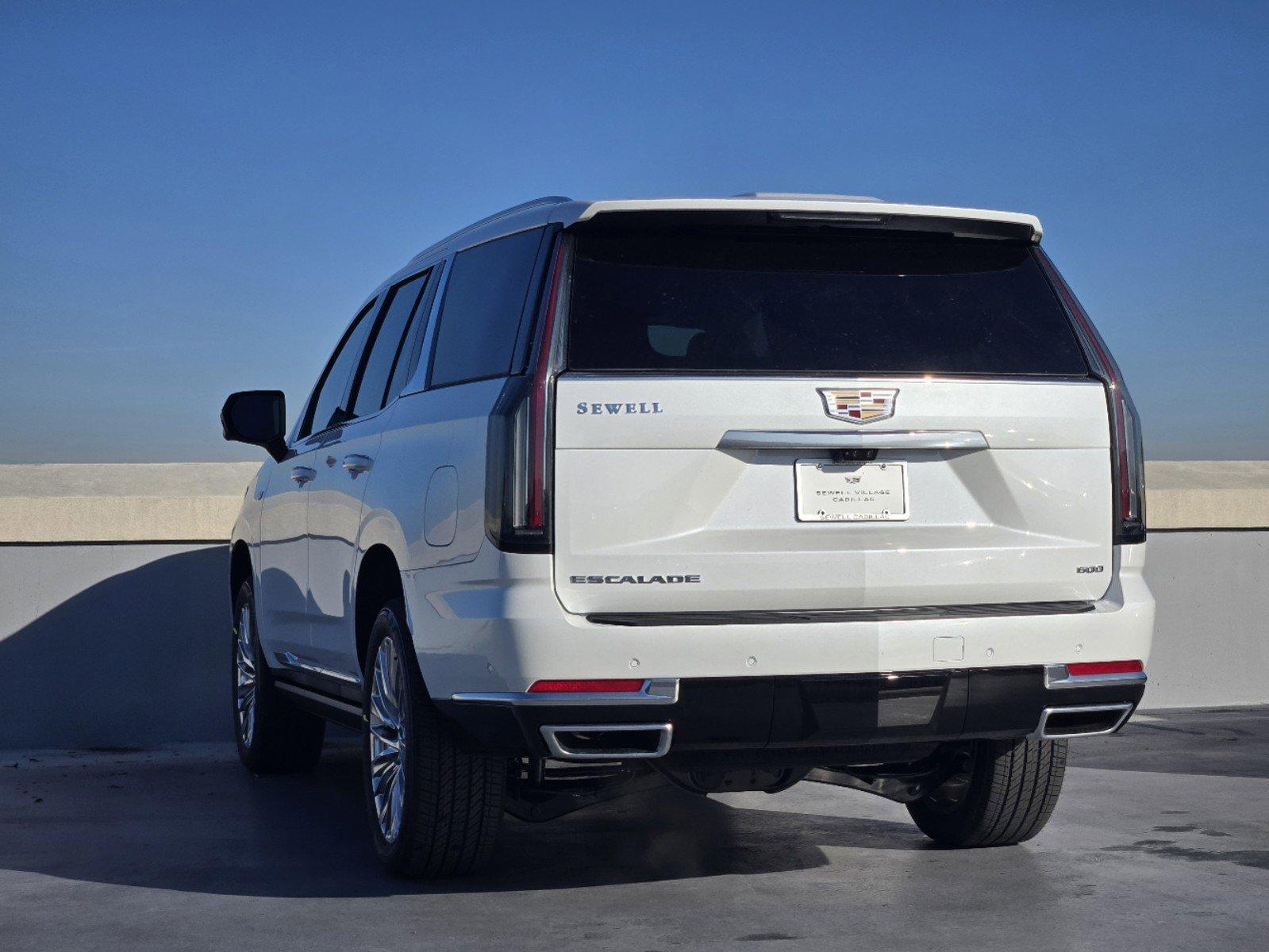 2025 Cadillac Escalade Vehicle Photo in DALLAS, TX 75209-3095